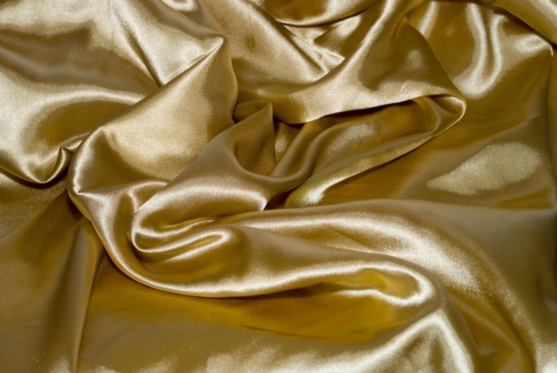 Золотая ткань