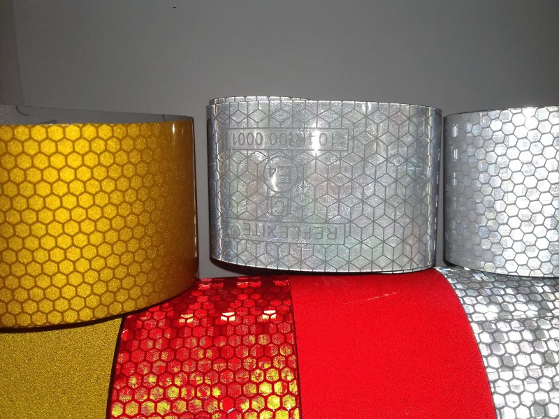 Светоотражающая лента Wielton