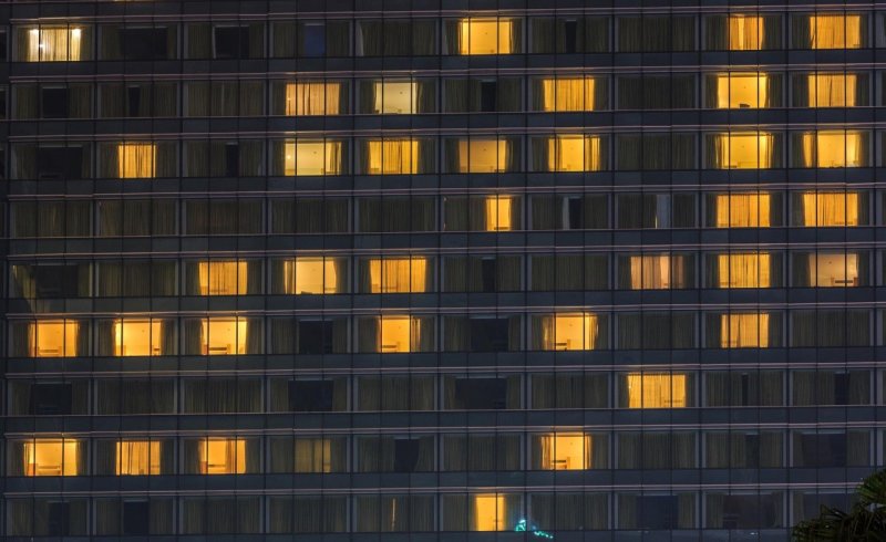 Ночные окна домов