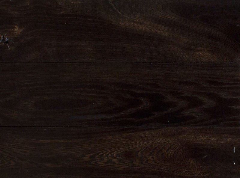 Темное дерево