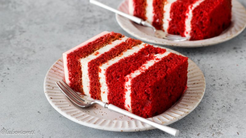 Торт ред вельвет красный