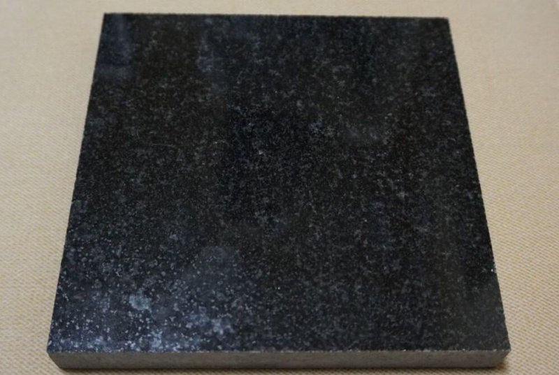 Гранит черный габбро диабаз