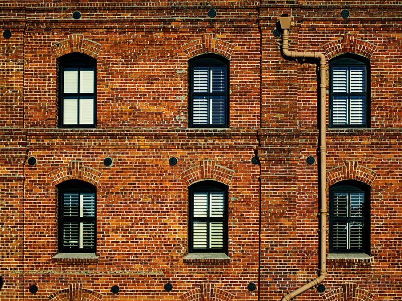 Сан Франциско кирпичное здание