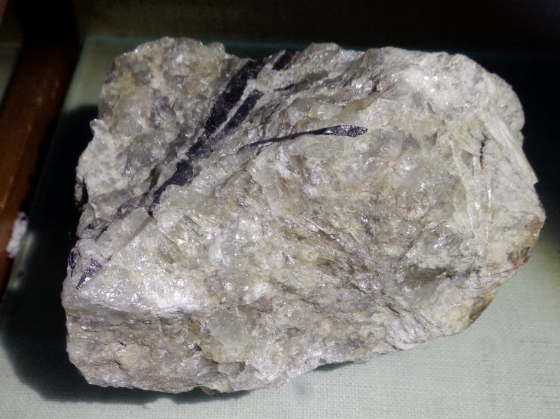 Грейзен топаз-кварцевый