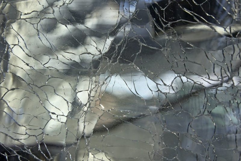 Грязное стекло