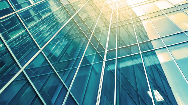 Стеклянное здание