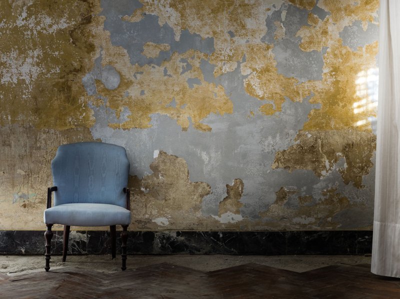 Пустая стена в интерьере