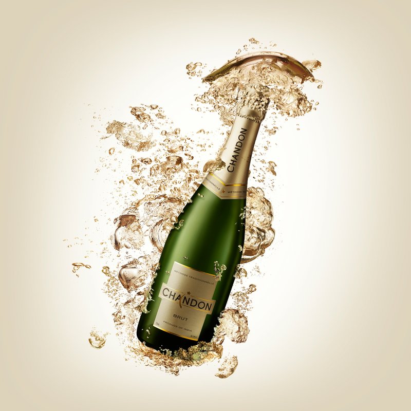 Бутылка шампанского