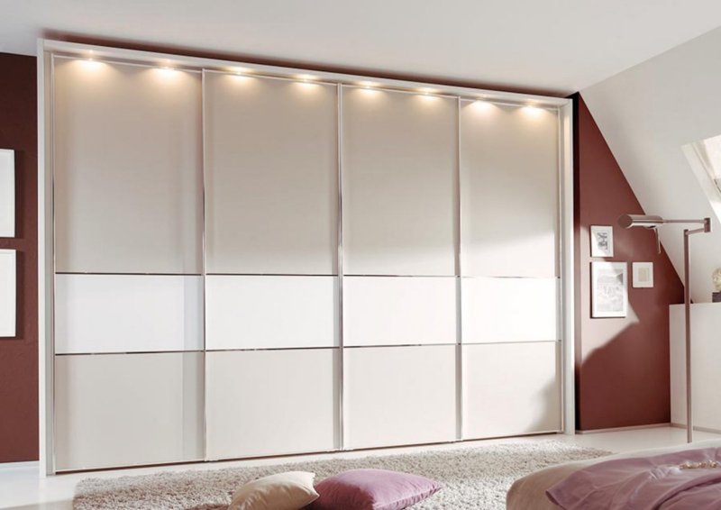 Встроенные шкафы