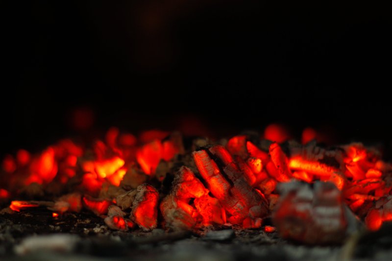 Тлеющий уголь