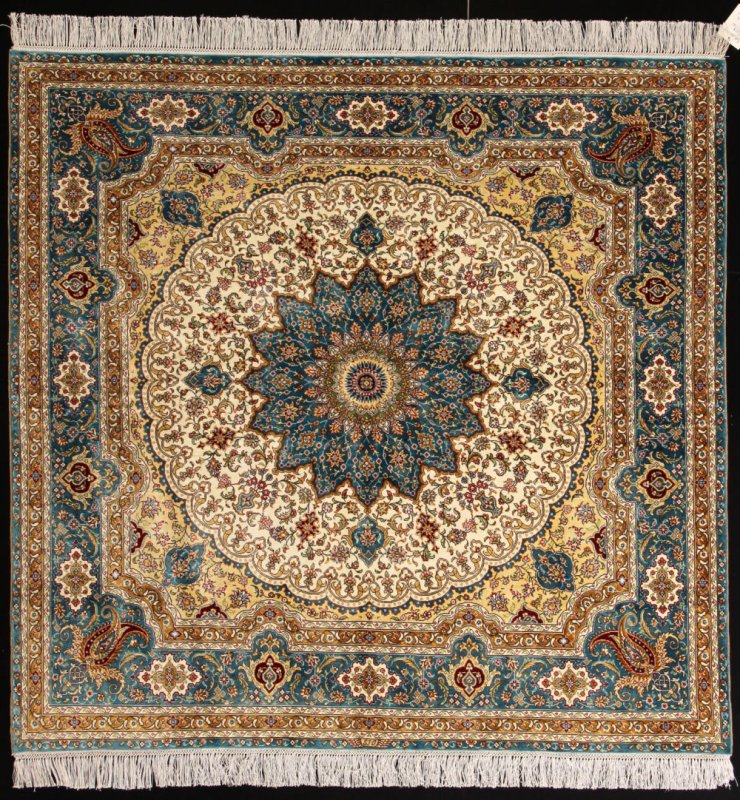 Ковер классический