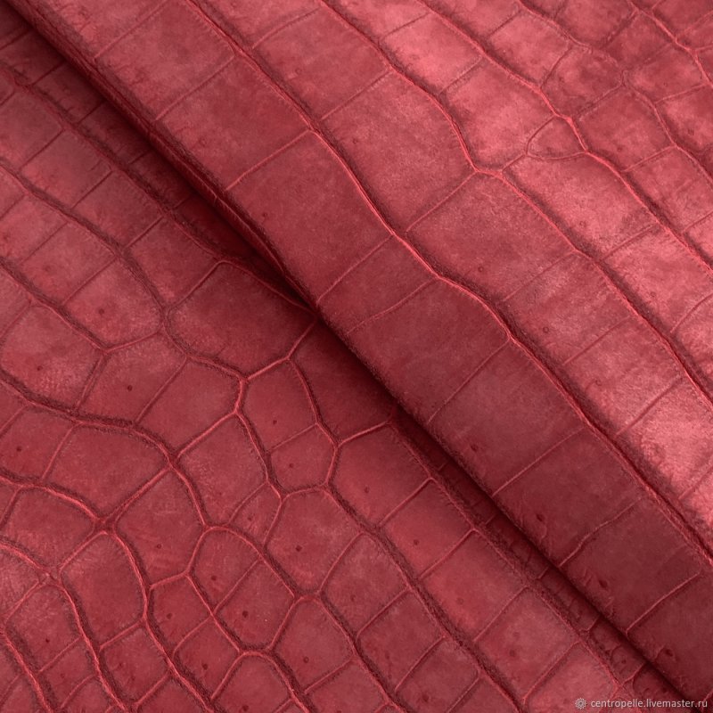 Малиновая кожа