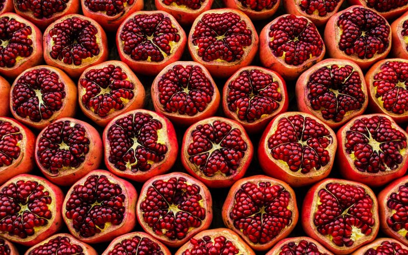 Гранат фрукт