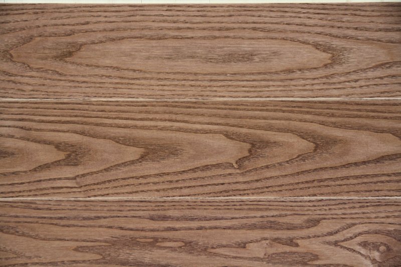 Ясень древесина