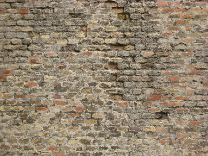 Старинная стена