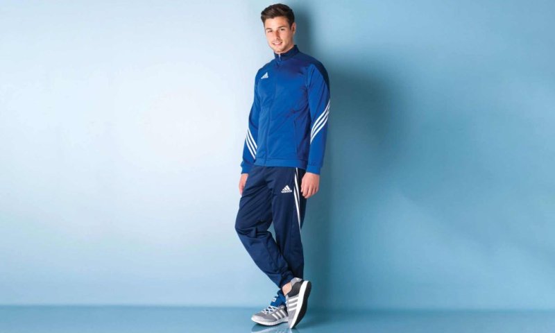 Адидас Спортвеар