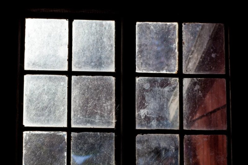 Старое стекло