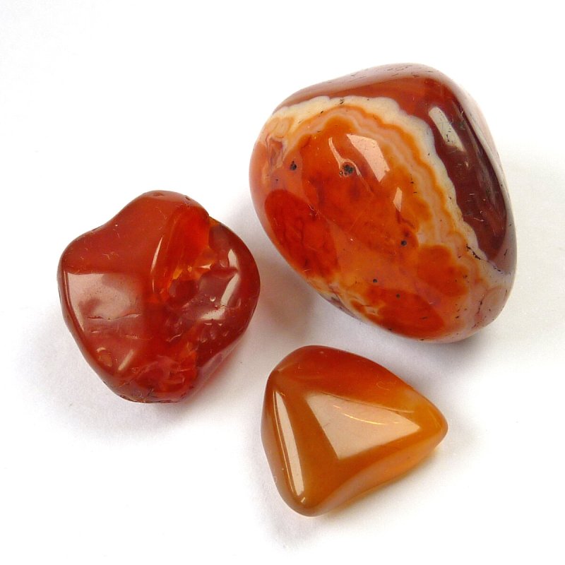 Халцедон (карнеол)