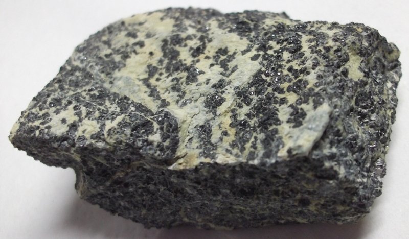 Хромистый Железняк