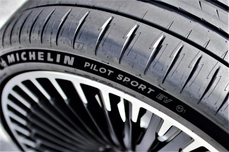 Michelin Pilot Sport ev Acoustic