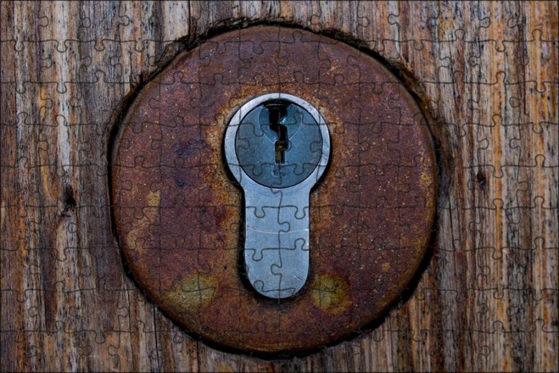 Замок с замочной скважиной