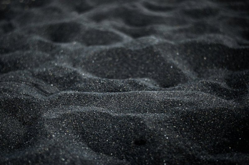 Ленкорань черный песок