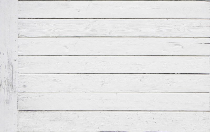 Белое дерево