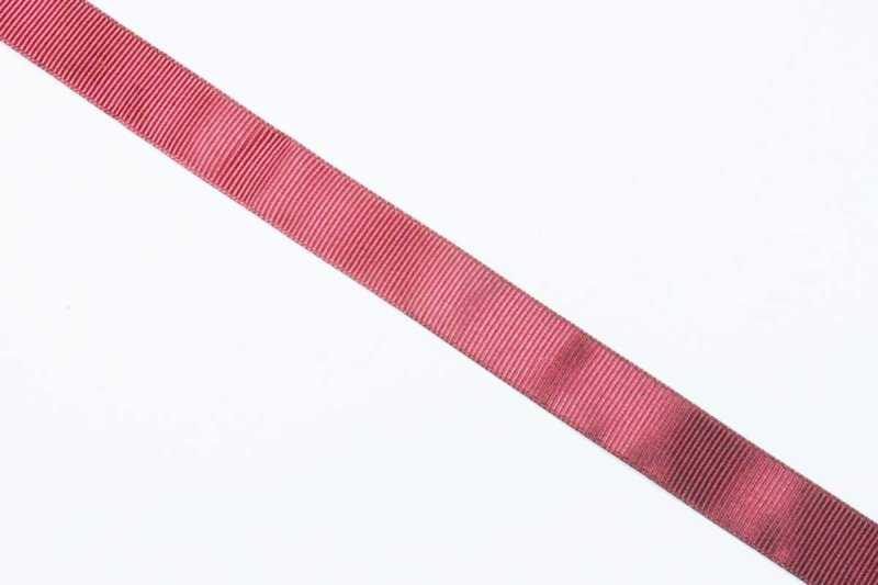 Репсовая лента бордовая