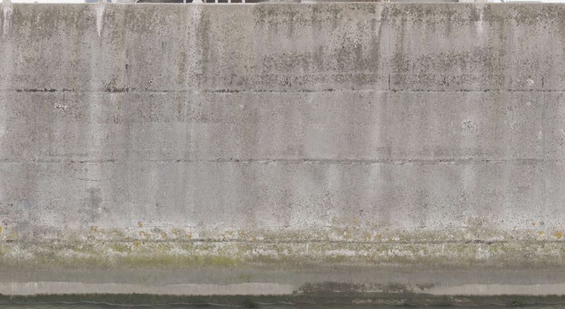 Бетонная стена бункера