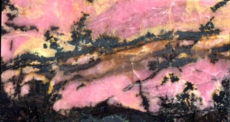 Камни родонит яшма