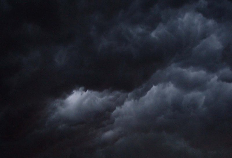 Темное небо