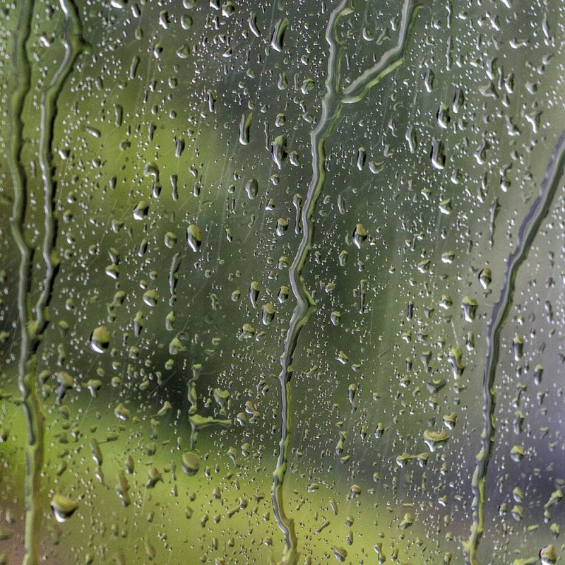 Стекло с каплями