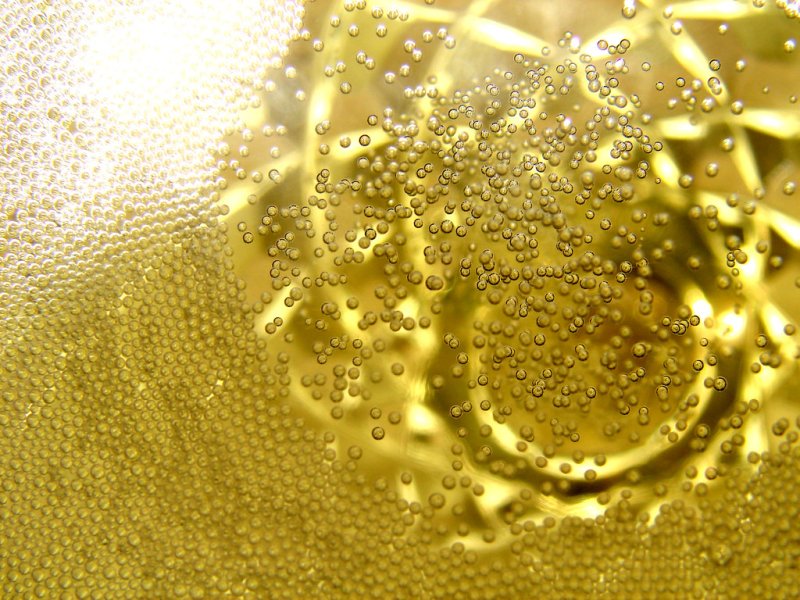Золотые пузырьки
