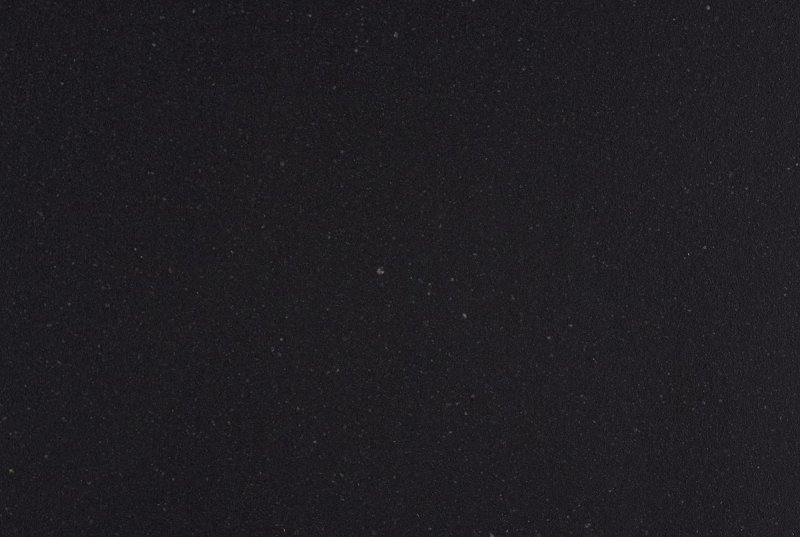 Черный матовый пластик