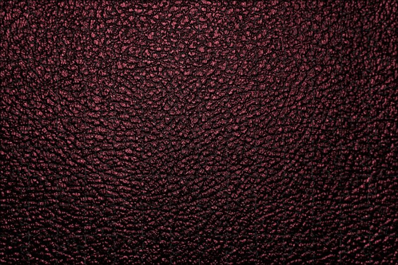 Бордовая кожа