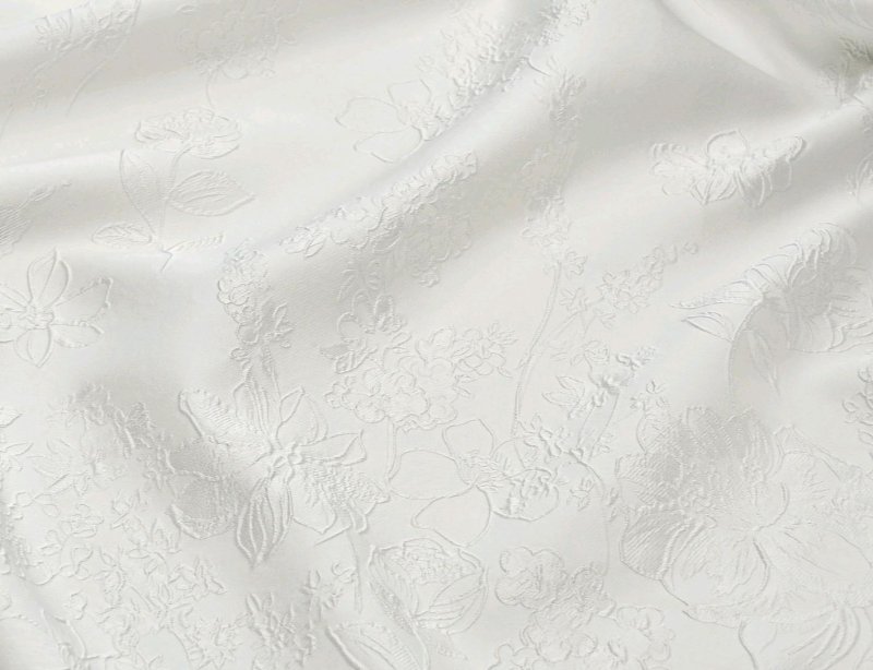 Жаккард белый