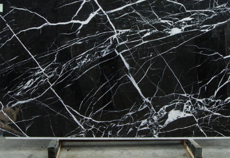 Неро марквина мрамор