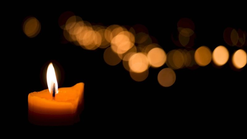 Траурная свеча