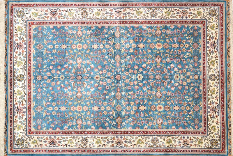 Старый ковер