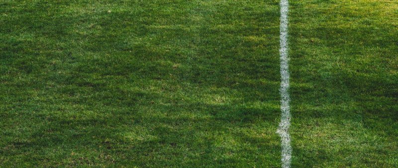 Футбольный газон