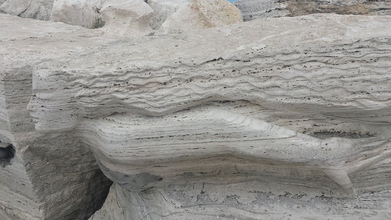 Известковый туф травертин