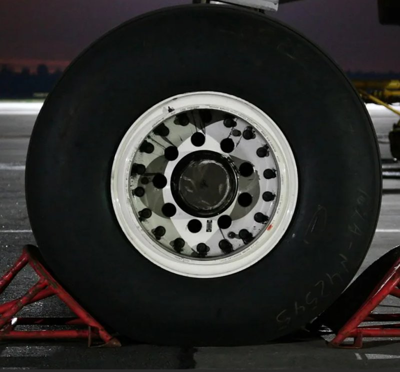 Диск колеса самолета