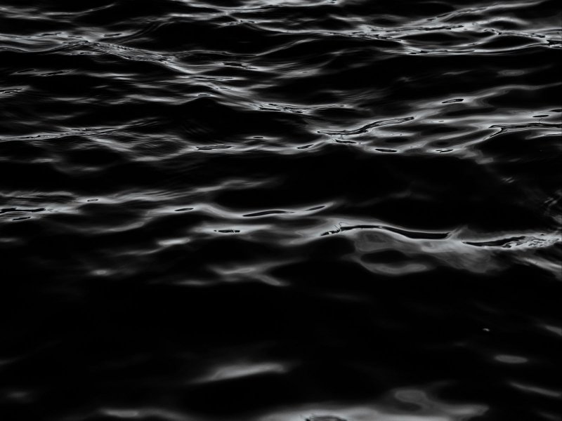 Черная вода