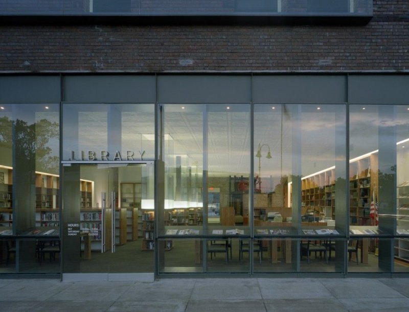 Остекление витрин