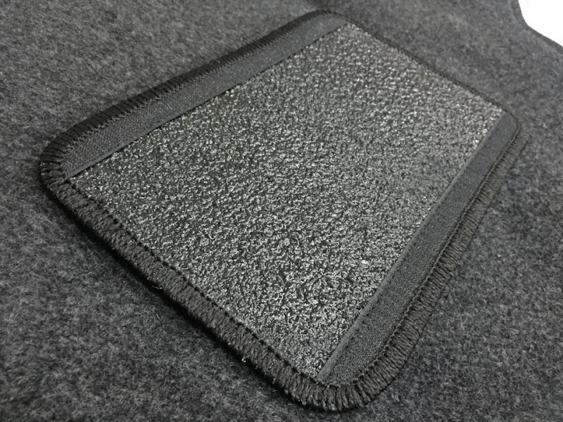 Оригинальные ворсовые коврики Королла 150