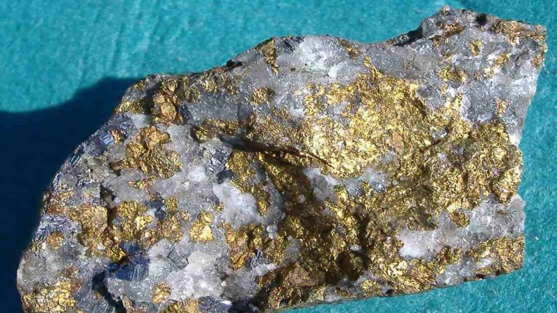 Кварц-золото-сульфидная руда