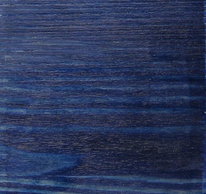 Шпон синего цвета