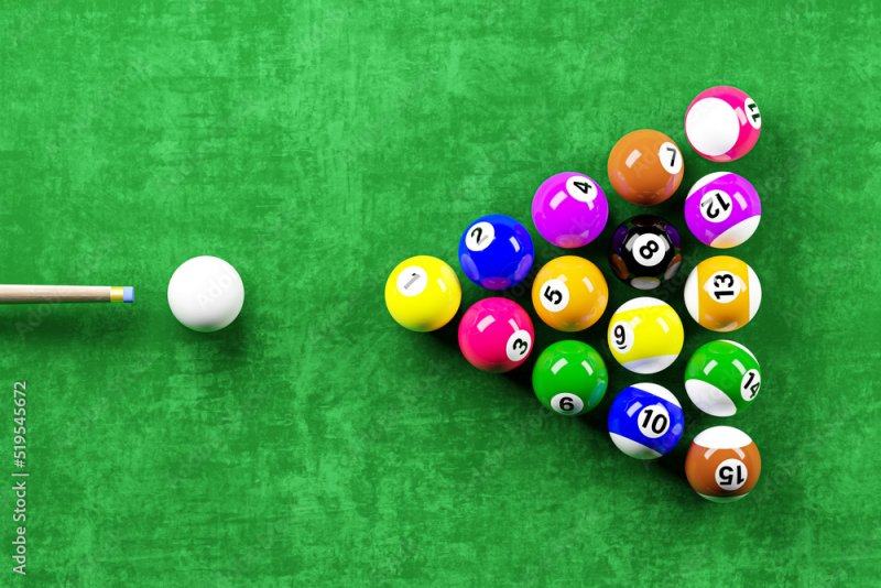 Белый бильярдный шар