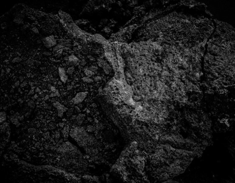 Черный камень текстура