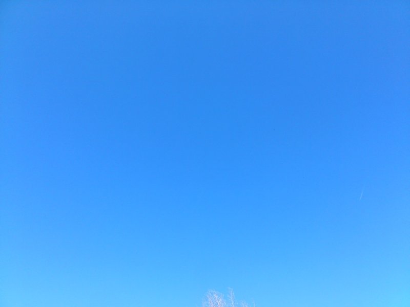 Безоблачное небо